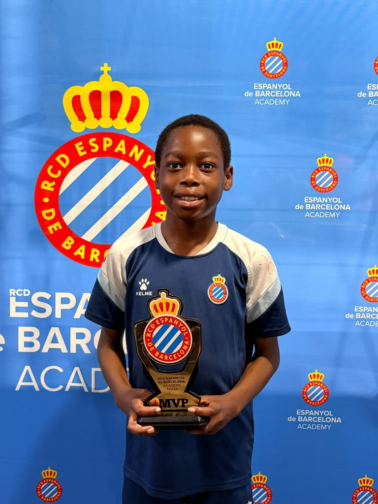Yaya, Jugador del mes de RCDE Academy Texas